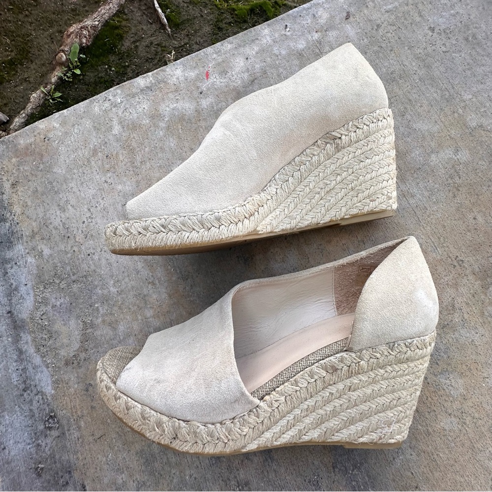 Vince Sonora Suede Asymmetrical Wedge Espadrilles Sz. 7.5